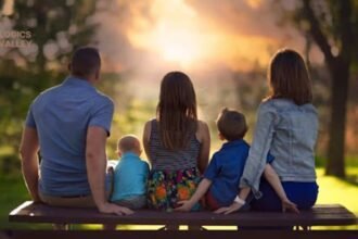 Chelsea Acton Famous Parenting: Tips and Insights