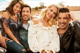 Kelsy Ully: Jonathan Scott Found Out His Marriage Was Over From a Facebook Status Update